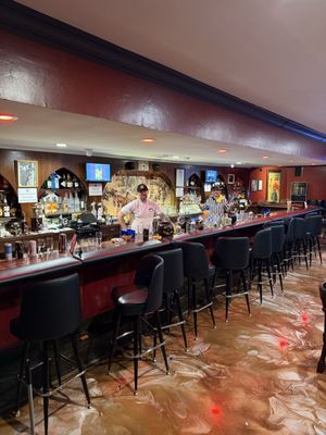 Segovia's Cocktail Bar & Lounge by null