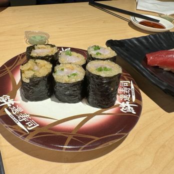 Waka Sakura - Yellowtail roll - Conveyor Belt Sushi Near Me - Gardena, California