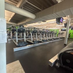 MUV Fitness South Spokane - Clean!