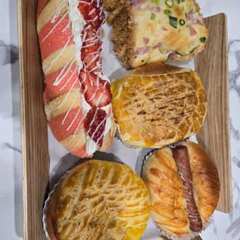Bakery 1908 - The haul - Bakeries Near Me - Orlando, Florida