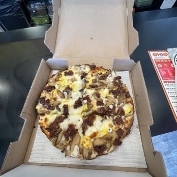 Ohio pie - Pizza Near Me - Rocky River, Ohio
