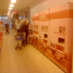 Aldi - Der Backautomat darf nicht fehlen!!