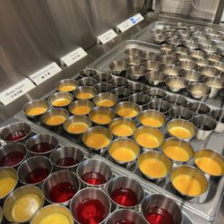 Sushi Legend - Pudding and jelly in the dessert section