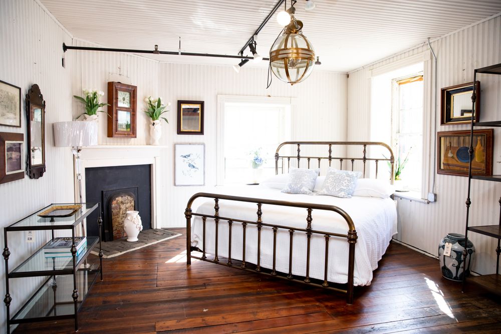 Green Front Furniture