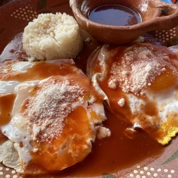 La Cueva de la Cherna - Huevos rancheros - Tacos Near Me - Isla Mujeres, ROO La Cueva de la Cherna - Huevos rancheros - Tacos Near Me - Isla Mujeres, ROO