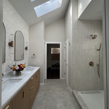 Cap City Contractors - Bathroom remodel - General Contractors Near Me