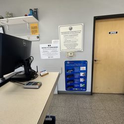 SK Auto Repair - Interior