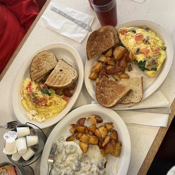 New Way Lunch - a plate of eggs, toast, hash browns, and a cup of coffee - Hot Dogs Near Me - Glens Falls, New York