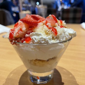 Culinary Misfits - Misfits Strawberry Shortcake, this was so so good. - New American Near Me - Crown Point, Indiana