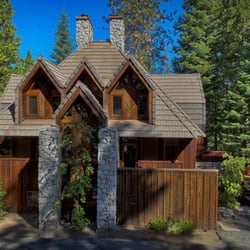 Little Ahwahnee Inn Yosemite - Little Ahwahnee Inn is only 2  1/2 miles from Yosemite National Park southern entrance. The Inn is a magnificent custom chateau.