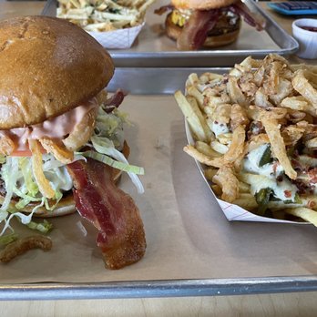 Rockin Rollerz Craft Burger - Rockin Rolla Burger with Johnny Fries - Burgers Near Me - Abilene, Texas Rockin Rollerz Craft Burger - Rockin Rolla Burger with Johnny Fries - Burgers Near Me - Abilene, Texas