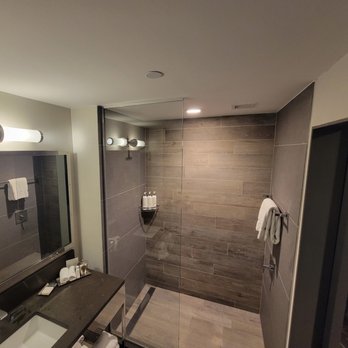 Hotel Van Zandt - Hotels Near Me - Austin, Texas Hotel Van Zandt - Hotels Near Me - Austin, Texas