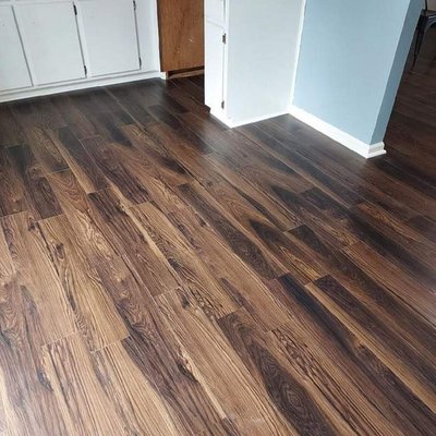 Home Repair M.D Logo