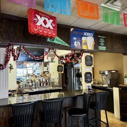 Los Reyes Mexican Grill