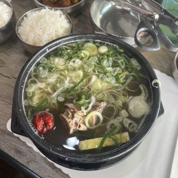 Han Yang - 갈비탕 (Galbi-Tang) / Beef Short Ribs Soup - Korean Near Me - Buena Park, California