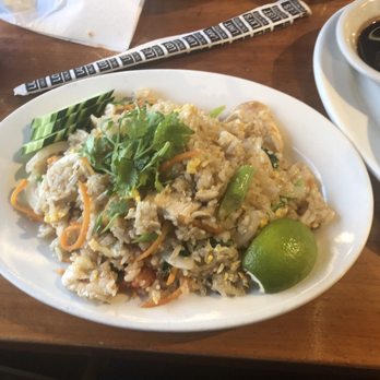 Lily's Factory - Chicken fried rice - Asian Fusion Near Me - Zürich, ZH