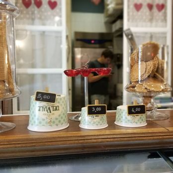 Gelateria del Viale - Ice Cream & Frozen Yogurt Near Me - Roma, RM