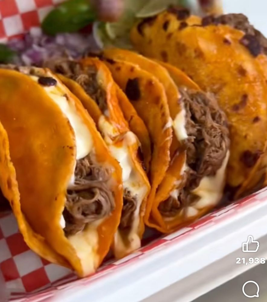 Tacos González Logo