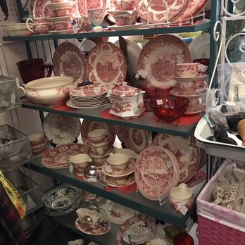 Antiques On the Square - Antiques Near Me - Chardon, Ohio
