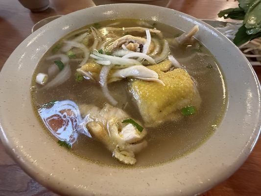 Pho Ga Thanh Thanh by null