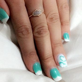 Carnation Nails - Nail Salons Near Me - Tarzana, California