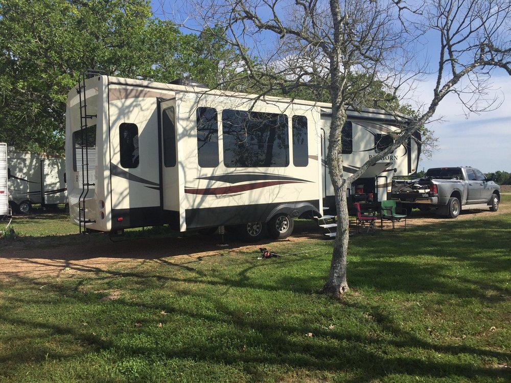 SUNCATCHER RV PARK Updated July 2024 3033 S US Hwy 77, La Grange, Texas RV Parks Phone