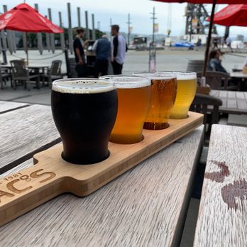 Mac's Brewery - Pubs Near Me - Wellington, WGN Mac's Brewery - Pubs Near Me - Wellington, WGN