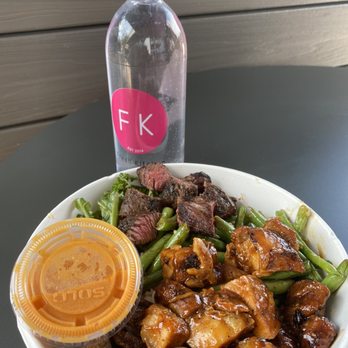 Fresh Kitchen - My large bowl - New American Near Me - Orlando, Florida