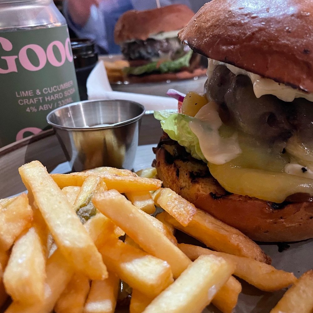 Cottier's - Burger deal - Pubs Near Me - Glasgow, GLG
