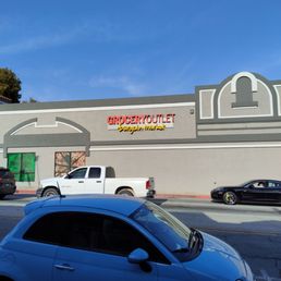 Exterior photo of Grocery Outlet - South Pasadena, California Exterior photo of Grocery Outlet - South Pasadena, California