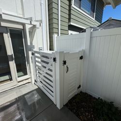 VFM - Vinyl Fence & More - Unsightly AC units, pool equipment or bins ruining your homes aesthetics. Call us today for a custom enclosure.