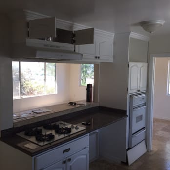 Mike Gagnon Plumbing - Old oven and stove top - Plumbing Near Me - Burbank, California Mike Gagnon Plumbing - Old oven and stove top - Plumbing Near Me - Burbank, California
