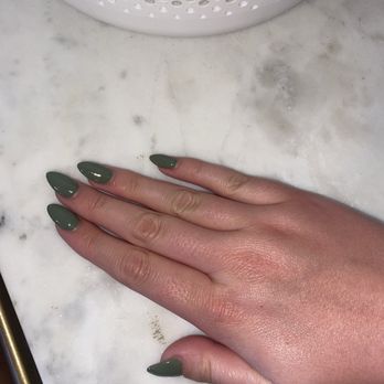 Mignonne Nail Bar - Full set, medium length, almond - Nail Salons Near Me - Redondo Beach, California Mignonne Nail Bar - Full set, medium length, almond - Nail Salons Near Me - Redondo Beach, California