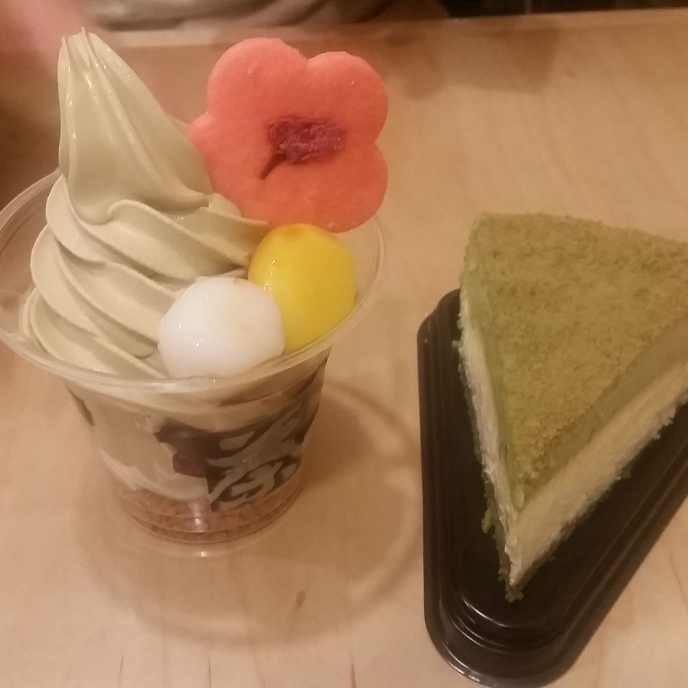 Tsujiri - cake slice and parfait - Tea Rooms Near Me - Toronto, Ontario Tsujiri - cake slice and parfait - Tea Rooms Near Me - Toronto, Ontario