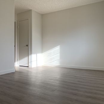 JR Improvements and Maintenance - Master bedroom - Lighting Fixtures & Equipment Near Me JR Improvements and Maintenance - Master bedroom - Lighting Fixtures & Equipment Near Me