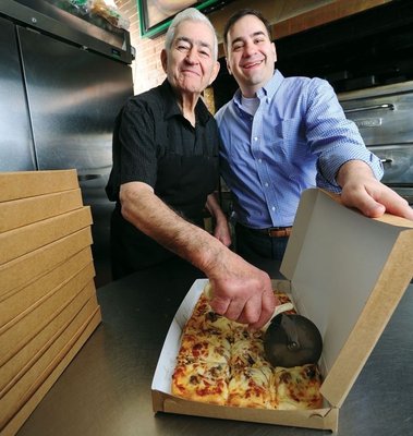 Continental Pizza by null