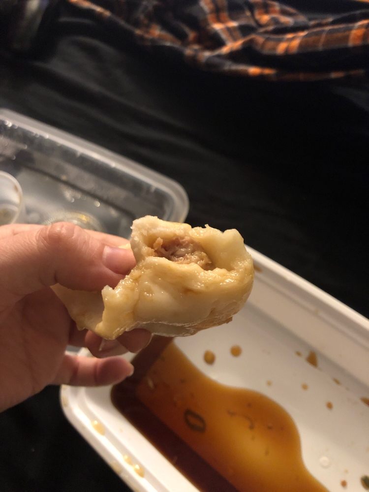 MI CHONG’S CHINESE FOOD CLOSED 28 Reviews 3112 W Tilghman St