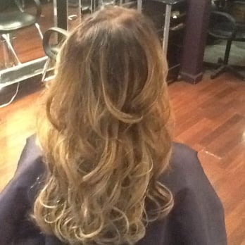 Reflektion Salon - Diego -Extensions back view - Hair Salons Near Me - Chicago, Illinois Reflektion Salon - Diego -Extensions back view - Hair Salons Near Me - Chicago, Illinois