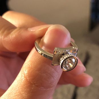 Burbank Jewelry Outlet - Jewelry Near Me - Burbank, California