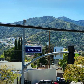 Kontentsu - Beautiful Mountain View From The Balcony Seating - Ramen Near Me - Glendale, California