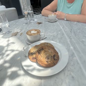 RH West Palm | The Gallery at CityPlace - Birthday cookie plate - Home Decor Near Me - West Palm Beach, Florida RH West Palm | The Gallery at CityPlace - Birthday cookie plate - Home Decor Near Me - West Palm Beach, Florida
