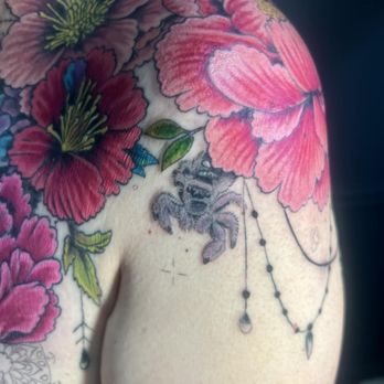 Tattoo Garden - Tattoo Near Me - Everett, Washington Tattoo Garden - Tattoo Near Me - Everett, Washington