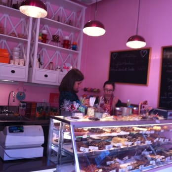 Cocoa - Chocolatiers & Shops Near Me - Larchmont, New York