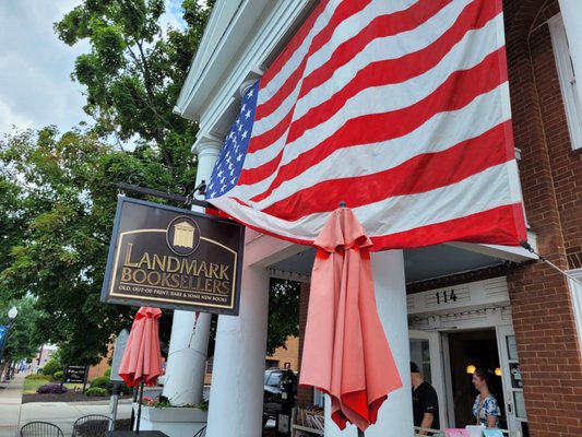 Landmark Booksellers | Franklin, Tennessee by null