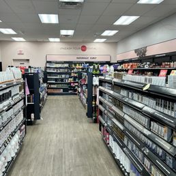 Many hair products Many hair products