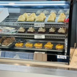 Frost Cupcake Shop