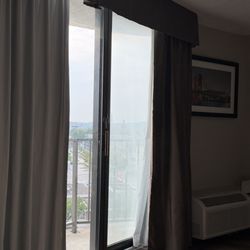 Radisson Hotel Cincinnati Riverfront - They clean the door, but not the windows.