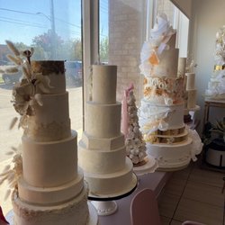 Fruitilicious Cakes - They specialize in wedding cakes