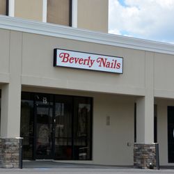 Beverly Nails