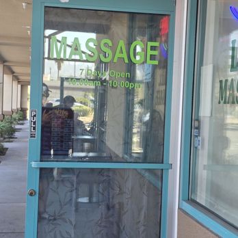 Lake Massage - Outside - Massage Near Me - Palm Desert, California Lake Massage - Outside - Massage Near Me - Palm Desert, California